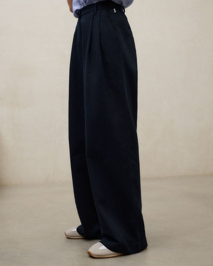 Honey linen trousers