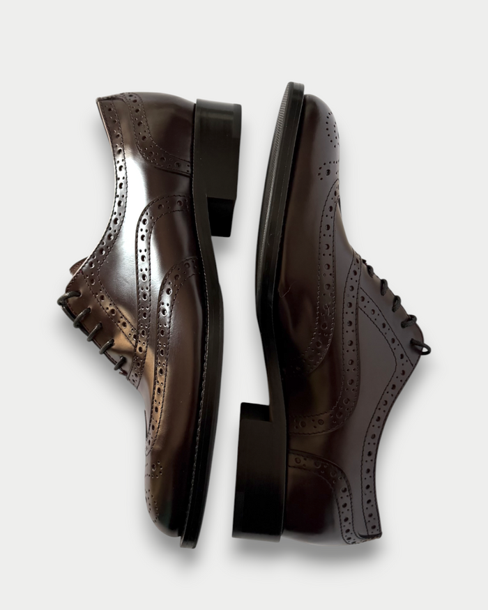 Oxford-Schuhe aus gebürstetem Leder